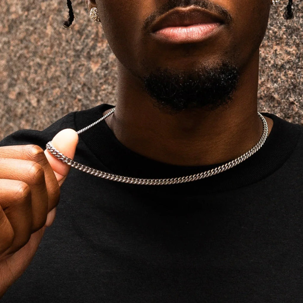 Cuban Link Chain in Yellow Gold - 5mm